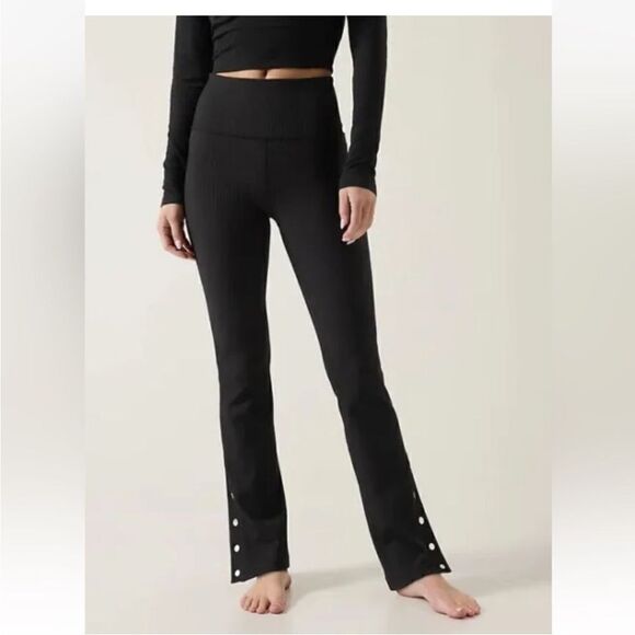 Athleta Pants - Athleta Small Elation Rib Snap Pant Black